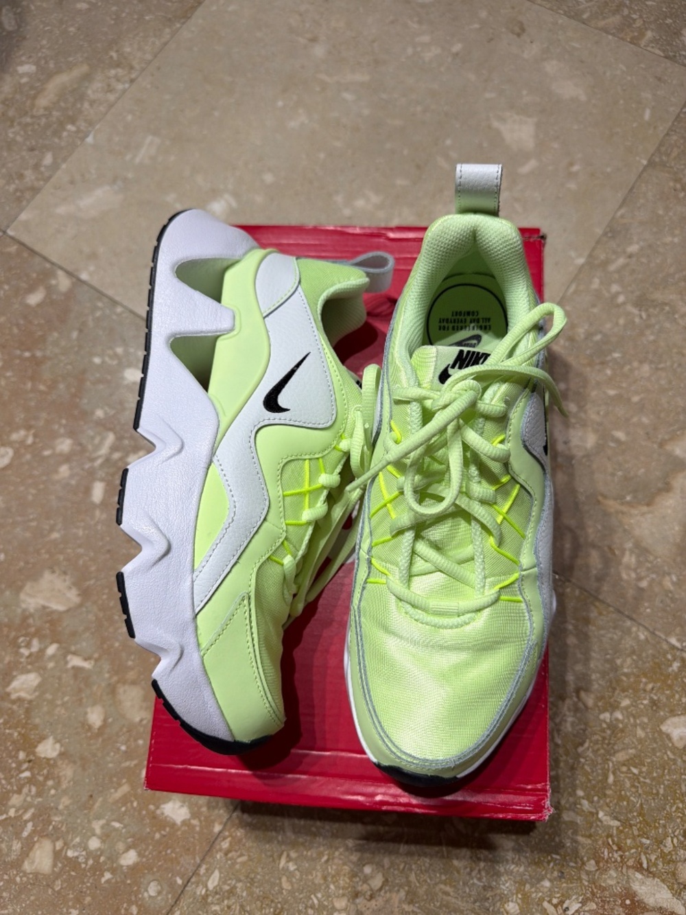 Shoes - Picture 2 of 5